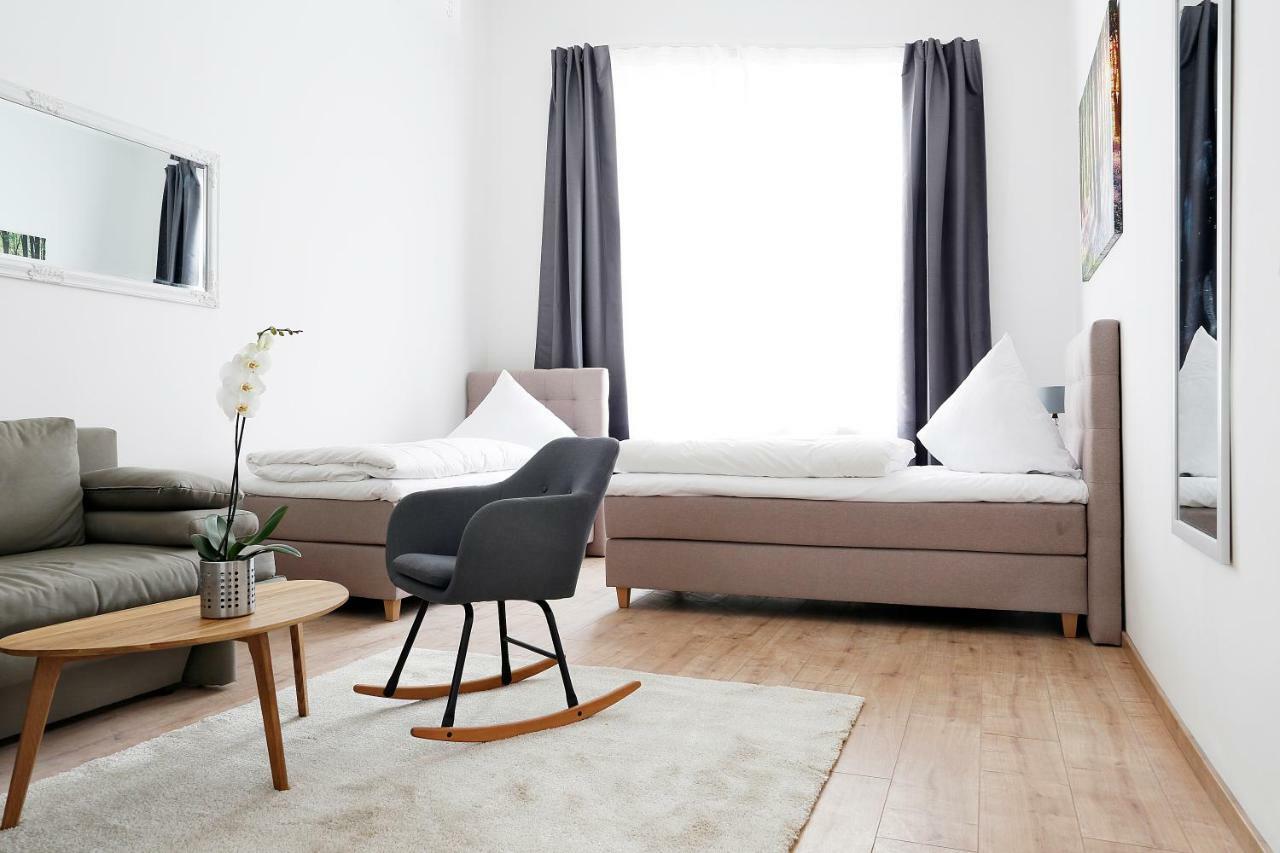 Blisse By Rockchair L Superhost Status L 5 Schlafzimmer 3 Baeder 3 Balkone L Family & Business Flair Welcomes You! Appartement